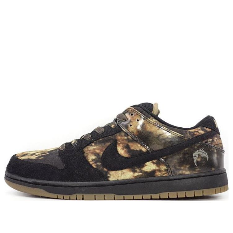 Nike SB Dunk Pushead Premium 'Pushead 2'  536356-002 Signature Shoe