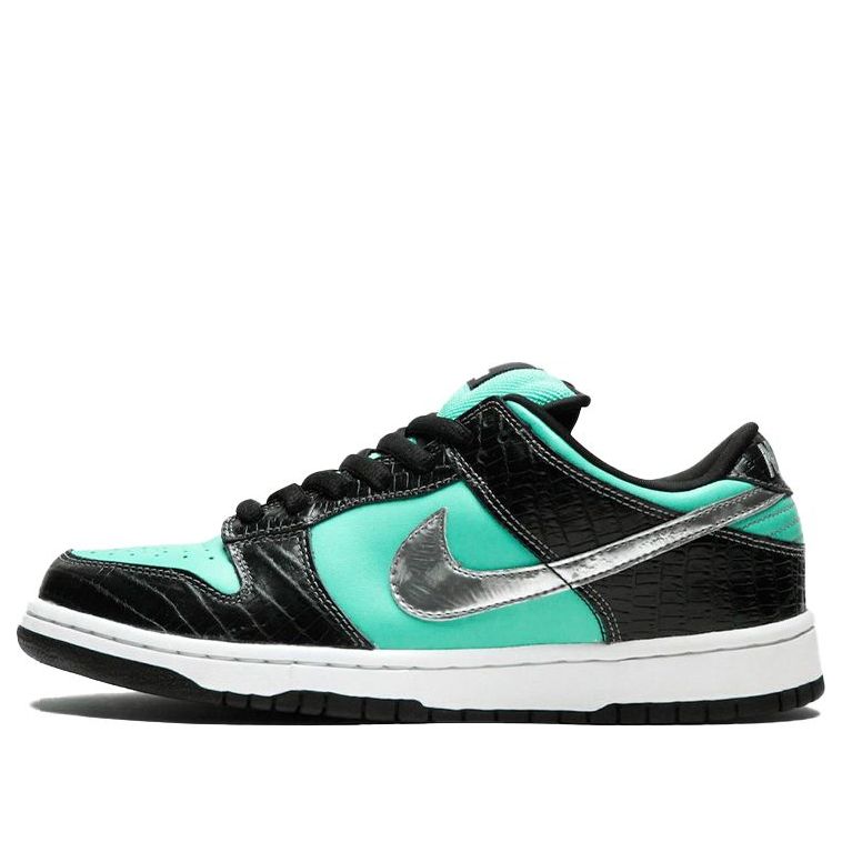 Nike Diamond Supply Co. x Dunk Low Pro SB 'Tiffany'  304292-402 Classic Sneakers